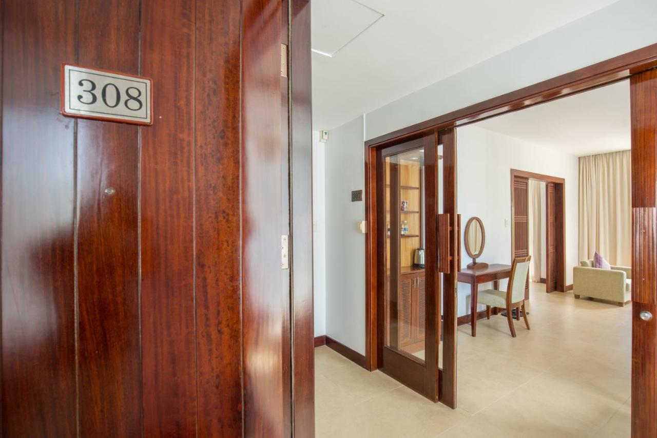 Sea Mountain Hotel Вунгтау Екстер'єр фото